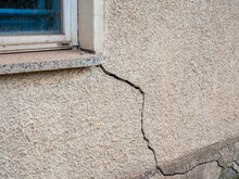 Large Crack In A House Wall