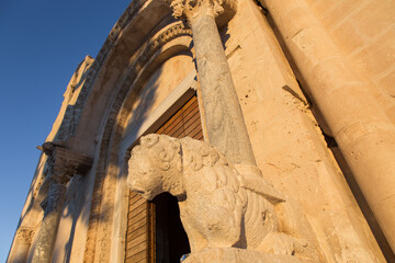 Wall Mural - Dettaglio della basilica di Santa Maria di Siponto a Manfredonia