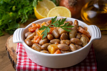 Cranberry Bean Stew Turkish Barbunya Pilaki, Potato And Carrot Pinto Beans (Turkish Name; Patatesli Ve Havuclu Barbunya)