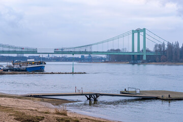 Wall Mural - Rhein bei Köln-Rodenkirchen