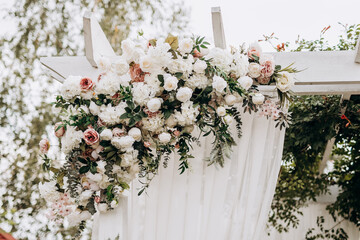 Sticker - Morden wedding floral decor outside.Artificial rose and white flowers