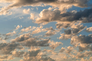 Wall Mural - the beautiful clouds in the sunny sky