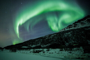 northern light on the mountain