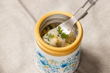 Poster - スープパスタ　Soup pasta dishes at a picnic 