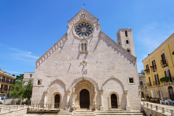 Fototapete - Ruvo di Puglia, historic city  in Apulia. Cathedral