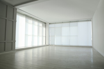 Poster - Empty room with panoramic windows and white wooden floor