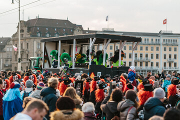 Wall Mural - guggenmusiken der Basler Fasnacht	