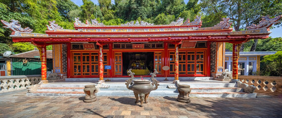 The Hon Chen Pagoda is one of the ancient pagoda in Hue city.It is located on the banks of the Perfume River in Vietnam's historic city of Hue. 