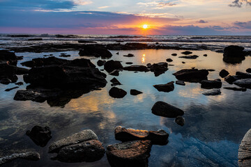 Wall Mural - Sunset Over Tide Pools at Old Kona Airport Beach Park, Hawaii Island, Hawaii, USA