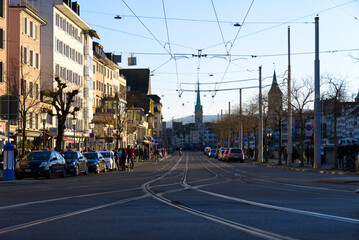 Limmat quay with beautiful facades of historic medieval guild house at the old town of Zürich on a sunny winter day. Photo taken February 5th, 2022, Zurich, Switzerland.