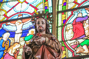 Wall Mural - Sacred Heart of Jesus Catholic religious statue