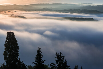 Wall Mural - Sunrise over Val d'Orcia