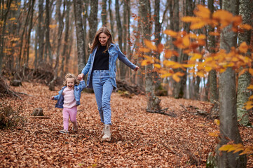 Mother and daughter in leu