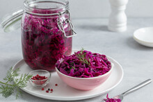 Quick Pickled Red Cabbage In Bowl