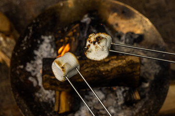 スモア　マシュマロのおやつ　(s'more)Marshmallow snack