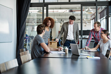 Aufkleber - the best brains in the business. shot of office workers in a meeting in a boardroom.