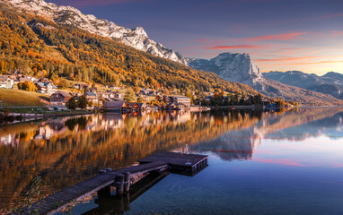 Poster - Amazing mountain landscapes with fairy-tale lake during sunset in Grundlsee village. Austrian Alps, Europe