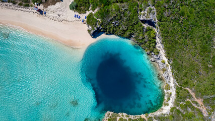 Wall Mural - aerial top down view of the famous dean's blue hole on long island, bahamas