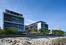 A Modern Luxurious Seafront Property On The Seafront