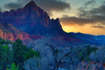 Wall Mural - Sunset over Watchman Zion