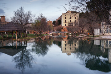 Wall Mural - Thermal lake in Alhama de Aragon, famous for its spas, Spain