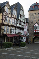 Wall Mural - Linz (Rhein), Altstadt, Fachwerkhäuser und Rheintor