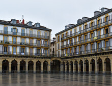 La Plaza De A Constitucion - San Sebastian (Donostia) - Espagne