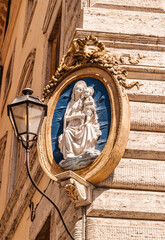 Wall Mural - Decorative Street Corner on the Piazza Colonna, Rome, Italy