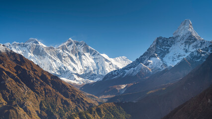 Wall Mural - wide angle view to himalaya peaks in valley khumbu in nepal