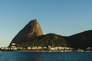 Fototapete - Profile View of the Sugarloaf Mountain Above Guanabara Bay in Rio de Janeiro, Brazil