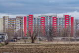 Fototapeta Miasto - bloki mieszkalne z wielkiej płyty