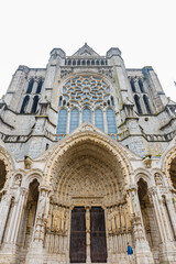 Wall Mural - Gothic Chartres Cathedral (Cathedral of Our Lady of Chartres or Notre-Dame de Chartres, 1220) - Catholic cathedral of Latin Church. Chartres (90 kilometers southwest of Paris), Eure-et-Loir, France.