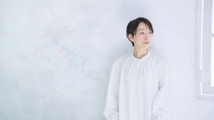 Poster - 爽やかな女性　美容イメージ