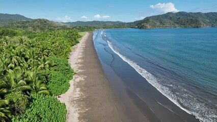 Wall Mural - Paradise beach in the tropics of Costa Rica