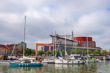 Wall Mural - Sailboats at the harbour by the opera house in Gothenburg, Sweden