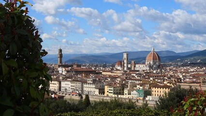 Wall Mural - Beautiful view of the City of Florence from  Michelangelo Square with the famous Cathedral of Santa Maria del Fiore. Tuscany, Italy. Timelapse.