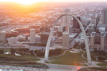 Poster - St. Louis Missouri Gateway Arch Skyline Gateway National Park