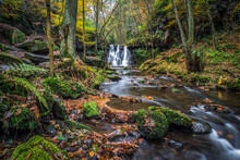Goit Stock Waterfall In Autumn, Bingley, Bradford, West Yorkshire, England, UK