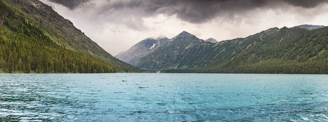 Canvas Print - Panoramic view of one of the main natural attractions lower Multa Lake. Katunsky Nature Reserve and environmental ecology