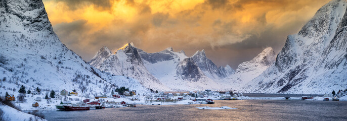 Wall Mural - beautiful winter norway landscape - lofoten islands
