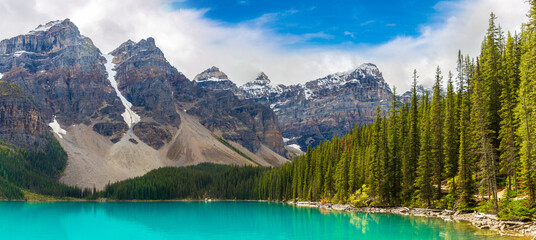 Canvas Print - Lake Moraine, Banff