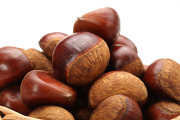 Wall Mural - Fresh chestnuts on white background