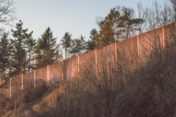 Wall Mural - Lärmschutzwand an einer Bundesstrasse