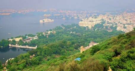 Fototapete - Aerial view of Lake Pichola with Lake Palace (Jag Niwas) and City Palace and cable car rope way. Udaipur, Rajasthan, India