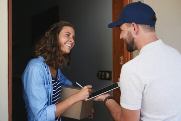 Poster - We end every service with our customers smiling. Shot of a young woman using a digital tablet to sign for her delivery from the courier.