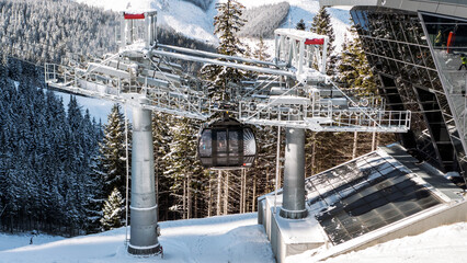 Wall Mural - Gondola lift Funitel in resort Jasna in Low Tatras mountains, Slovakia