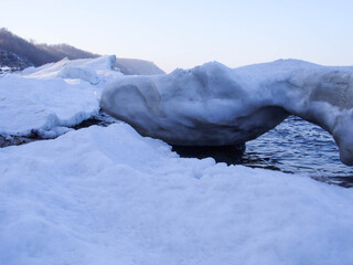 Wall Mural - Slush on the seashore