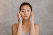 © Nabi Tang/Stocksy - Face yoga