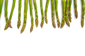 Poster - fresh green asparagus isolated on white background