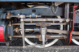 Fototapeta  - Roues et embiellage sur locomotive à vapeur	